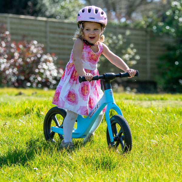 tickit Whizz Balance Bike - Blue -