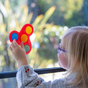 SiliSoft® Jumbo Spinner (Rainbow)