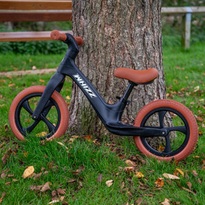 tickit Whizz løbecykel - sort -